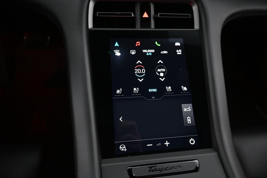 Porsche Taycan vaihtoauto