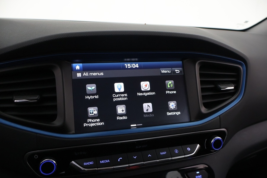 Hyundai IONIQ hybrid vaihtoauto