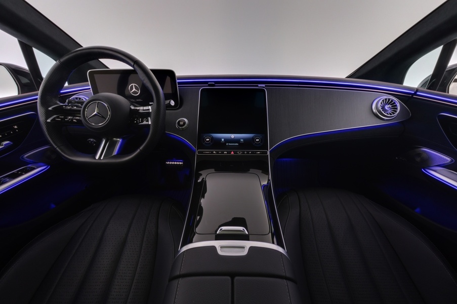 Mercedes-Benz EQE vaihtoauto