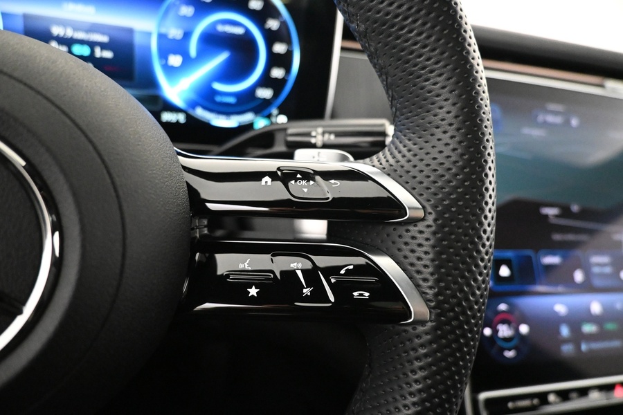 Mercedes-Benz EQE vaihtoauto