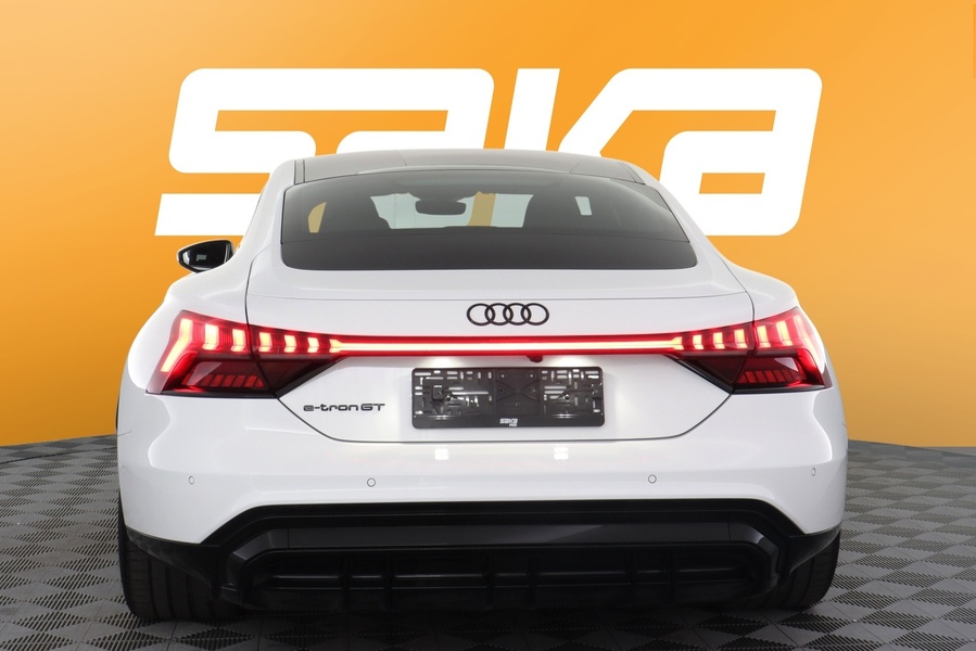 Audi e-tron GT vaihtoauto