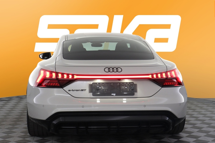 Audi e-tron GT vaihtoauto