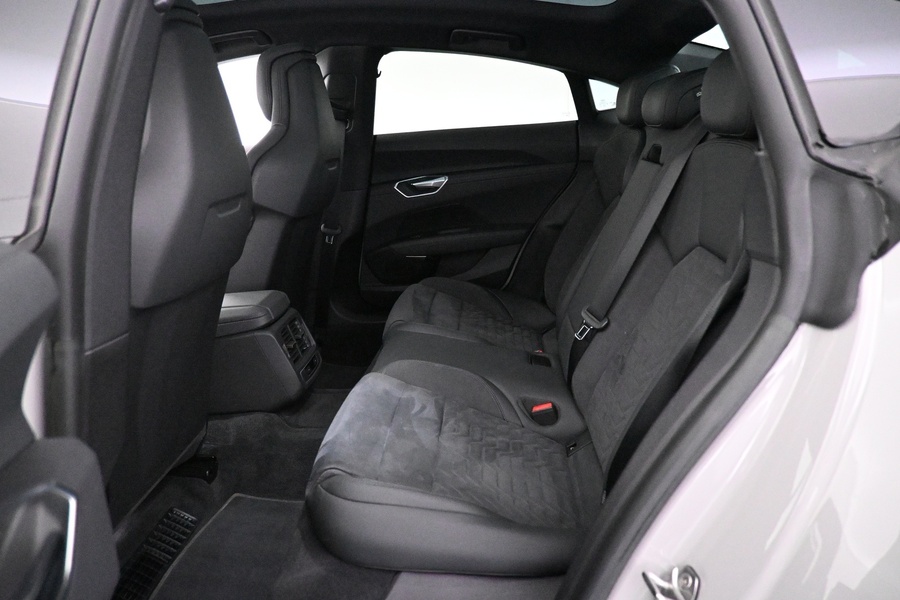Audi e-tron GT vaihtoauto