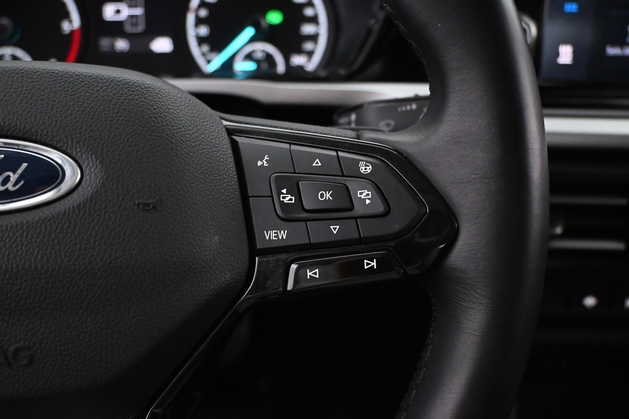 Ford Tourneo Connect vaihtoauto