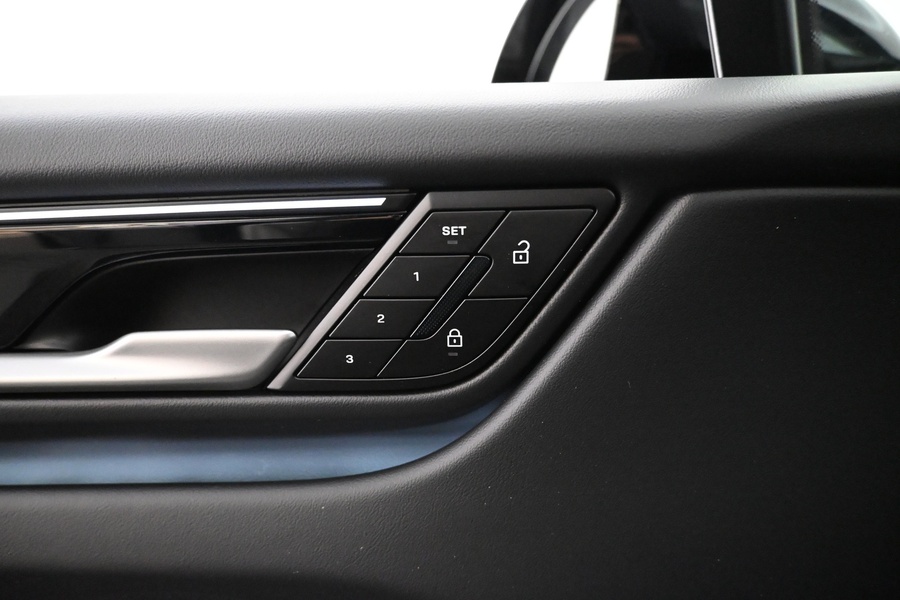 Porsche Macan vaihtoauto