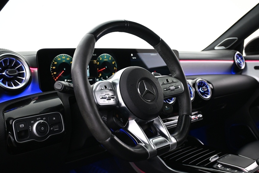 Mercedes-Benz CLA vaihtoauto