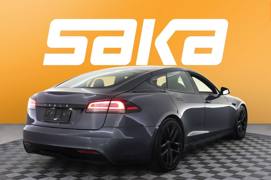 Tesla Model S vaihtoauto