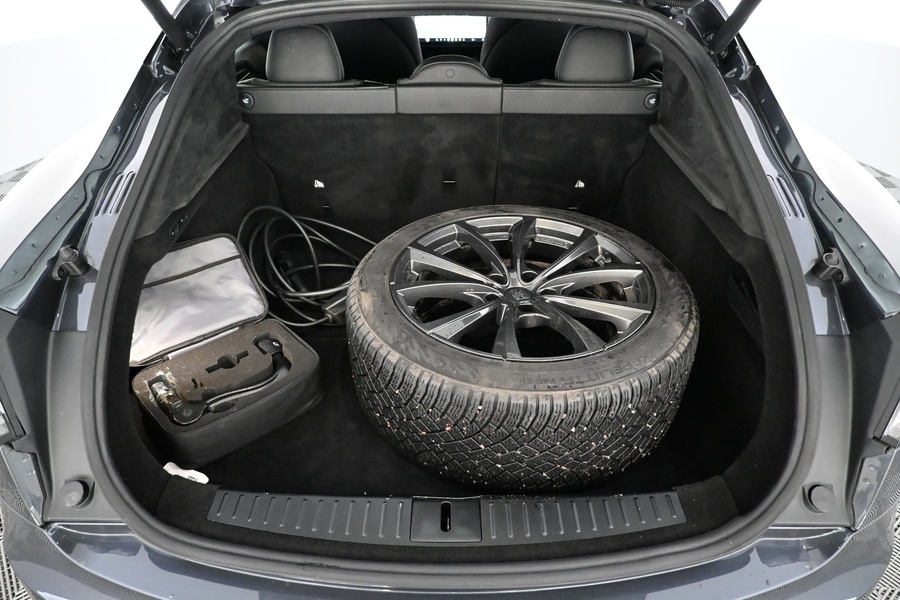 Tesla Model S vaihtoauto