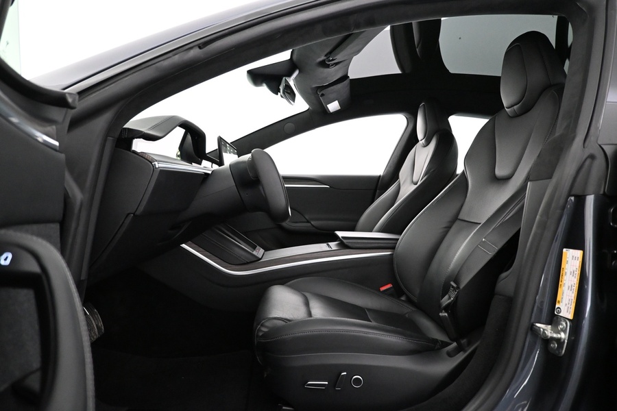 Tesla Model S vaihtoauto