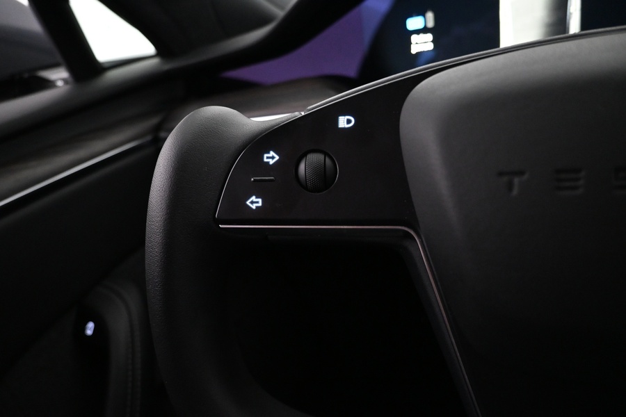 Tesla Model S vaihtoauto