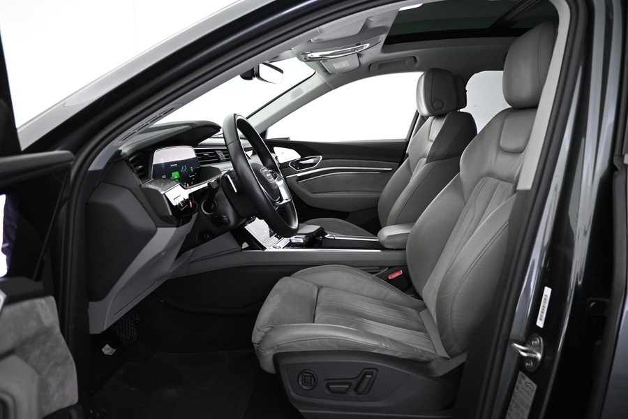 Audi e-tron vaihtoauto