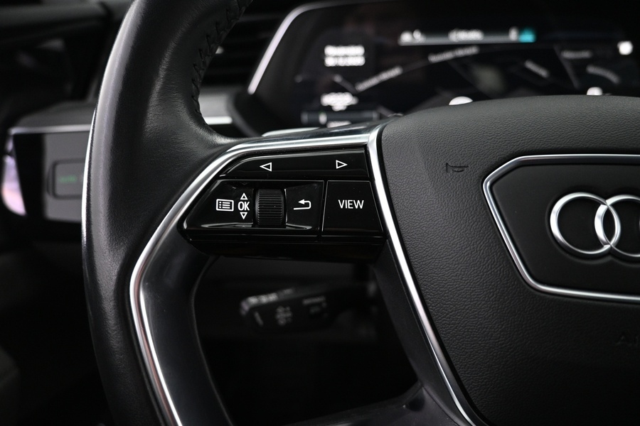 Audi e-tron vaihtoauto