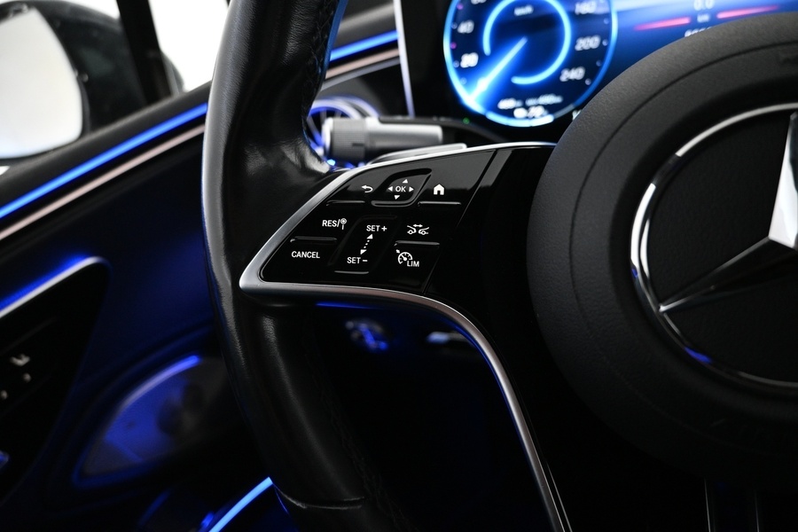 Mercedes-Benz EQS vaihtoauto