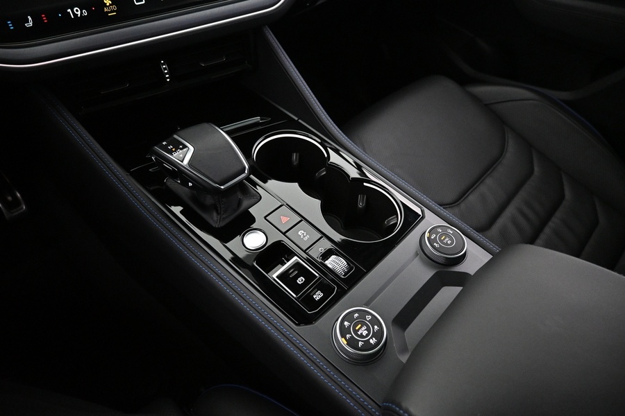 Volkswagen Touareg vaihtoauto