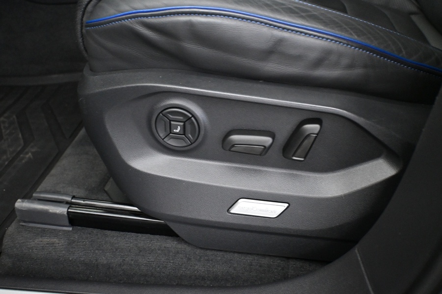 Volkswagen Touareg vaihtoauto