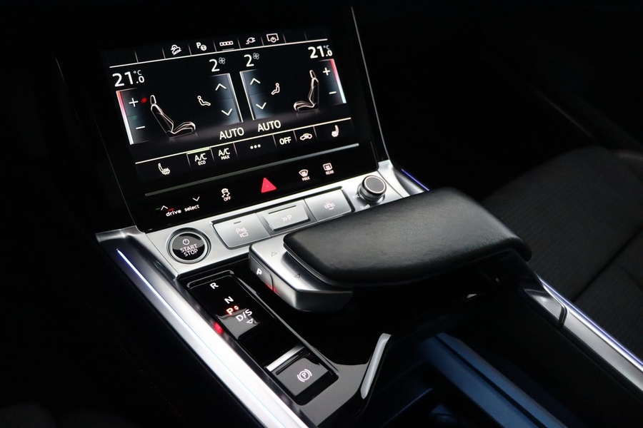 Audi Q8 e-tron vaihtoauto