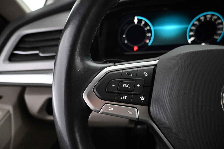 Volkswagen Multivan vaihtoauto