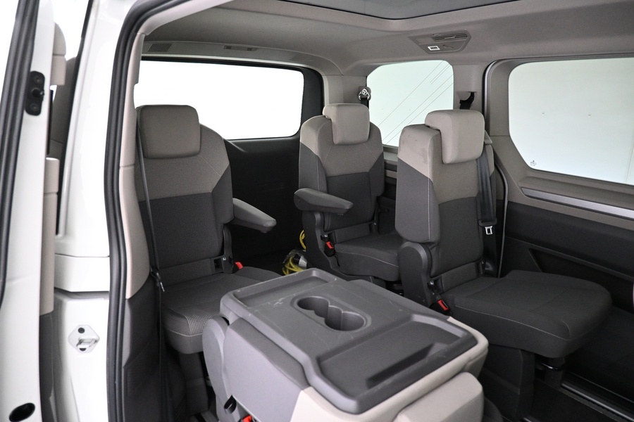 Volkswagen Multivan vaihtoauto