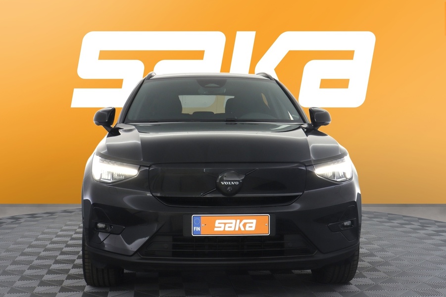 Volvo EX40 vaihtoauto