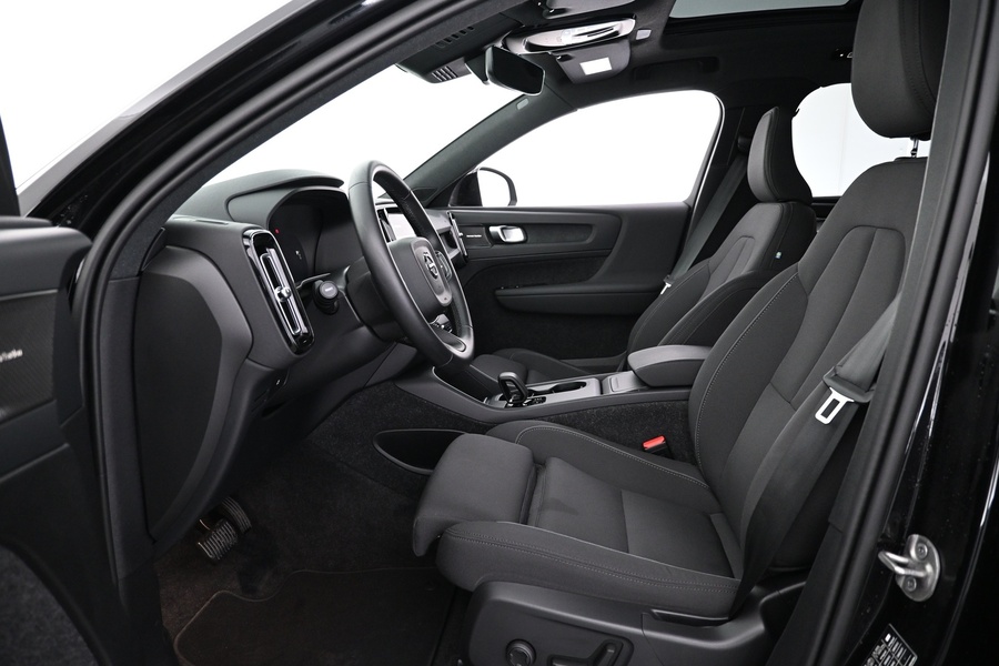 Volvo EX40 vaihtoauto