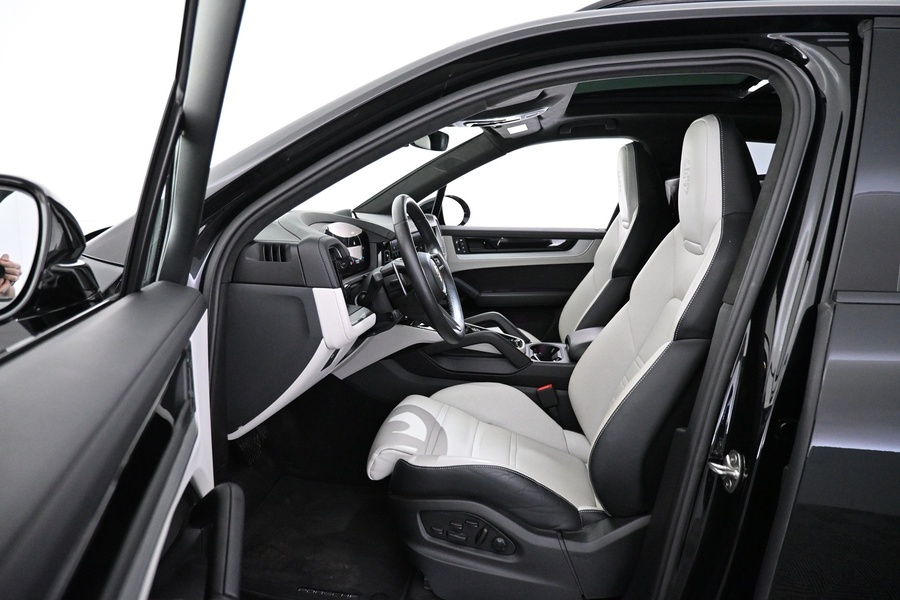 Porsche Cayenne vaihtoauto