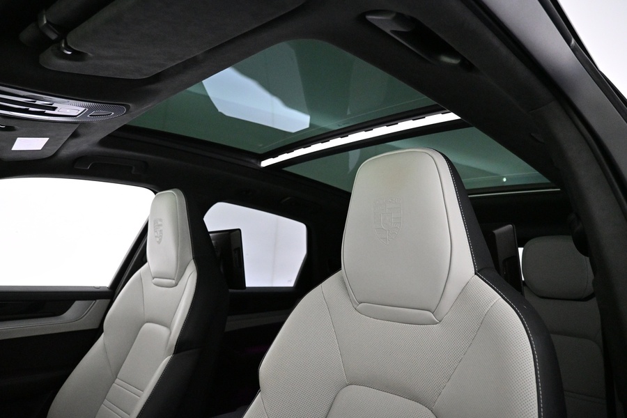 Porsche Cayenne vaihtoauto
