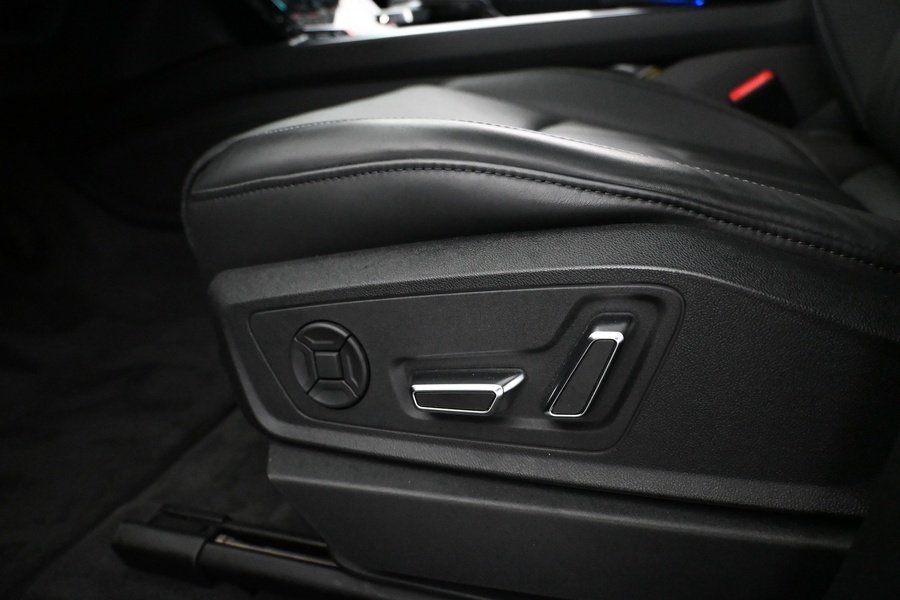 Audi Q8 e-tron vaihtoauto