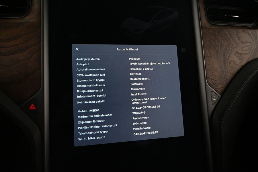 Tesla Model X vaihtoauto