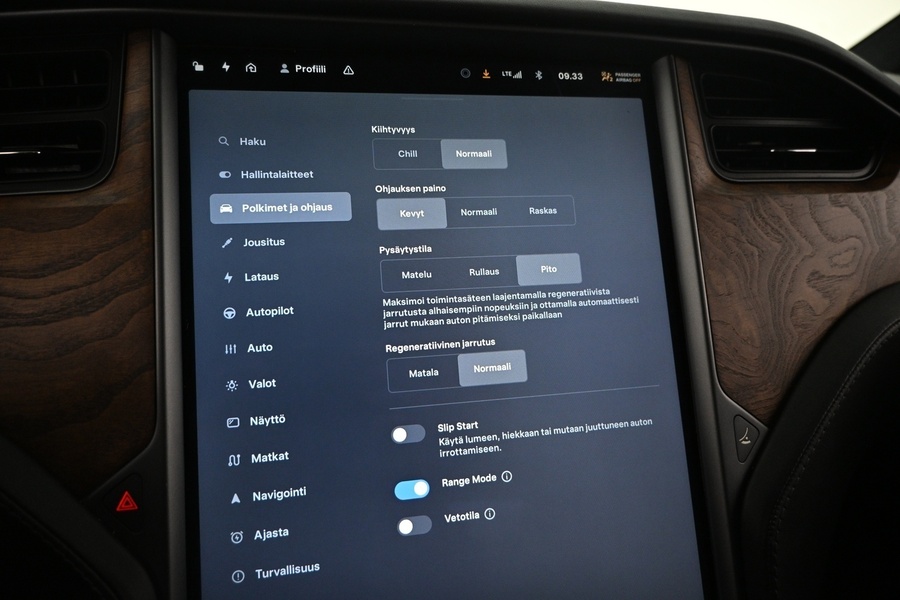 Tesla Model X vaihtoauto