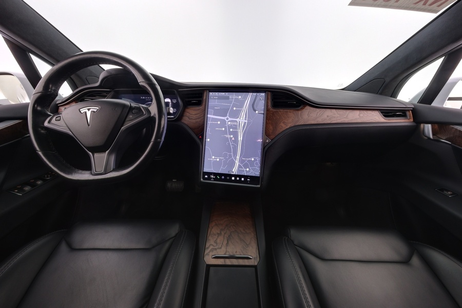 Tesla Model X vaihtoauto