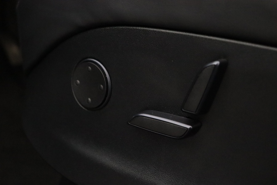 Tesla Model X vaihtoauto