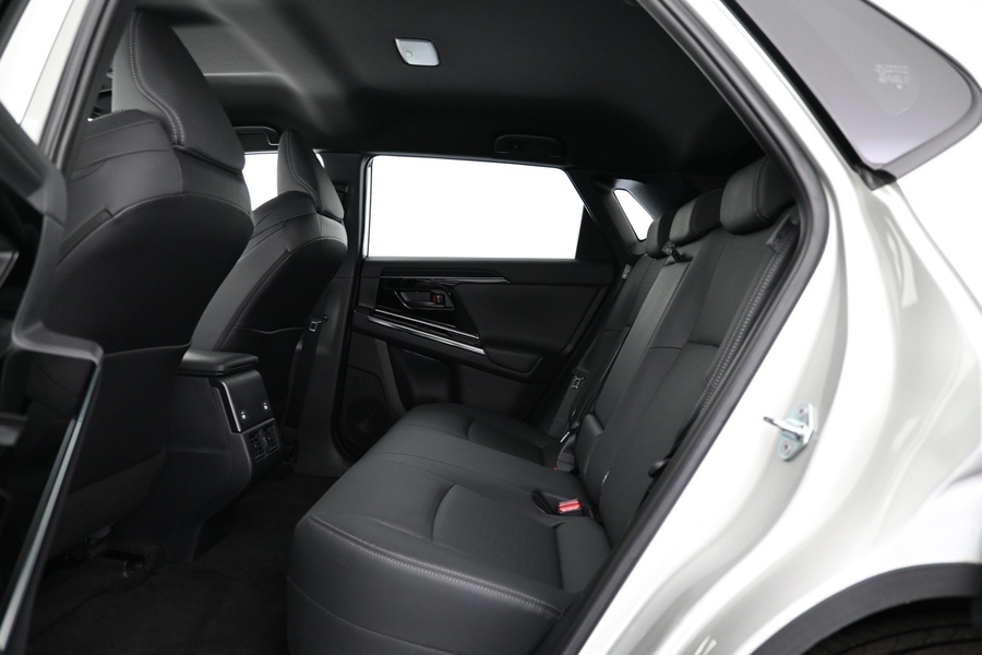 Toyota bZ4X vaihtoauto