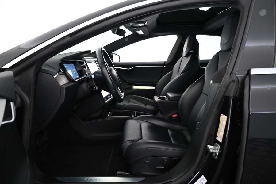 Tesla Model S vaihtoauto