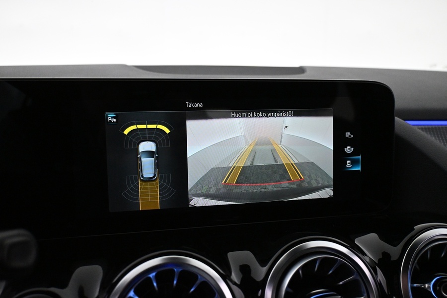 Mercedes-Benz EQA vaihtoauto