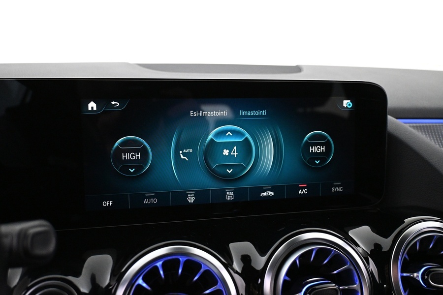 Mercedes-Benz EQA vaihtoauto