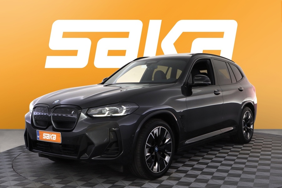BMW iX3 vaihtoauto