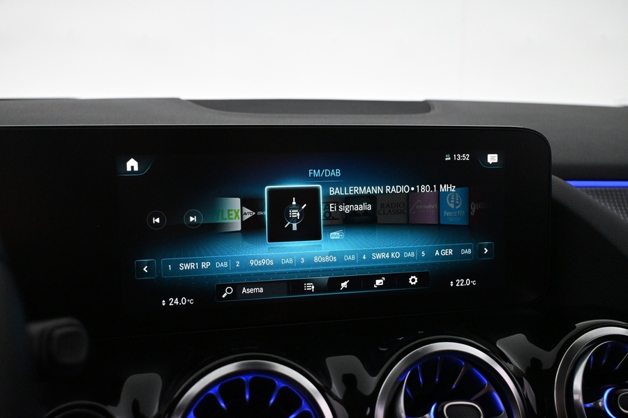 Mercedes-Benz EQA vaihtoauto