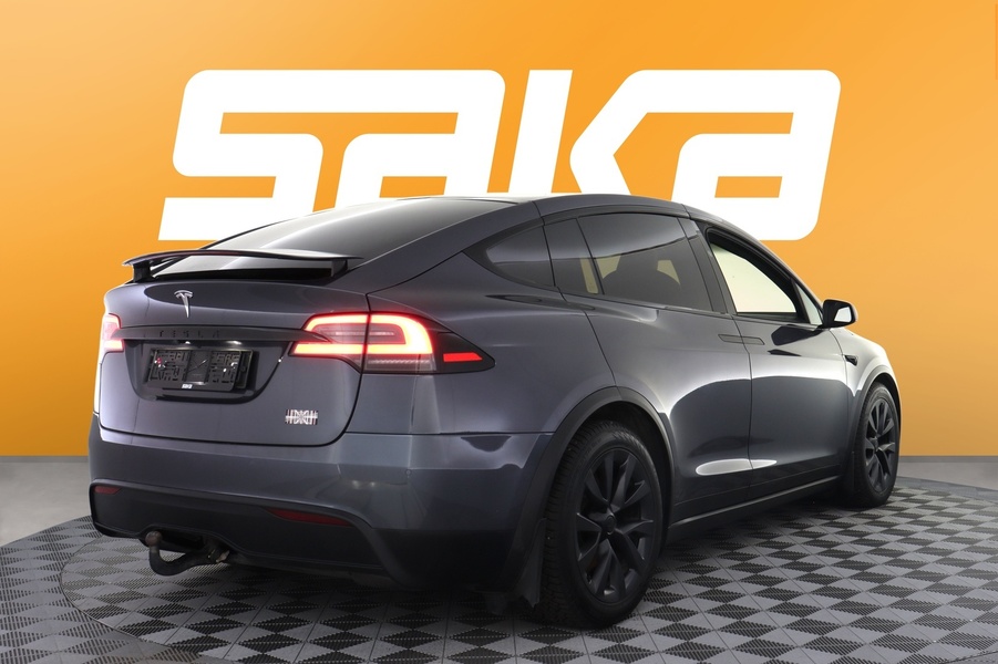 Tesla Model X vaihtoauto