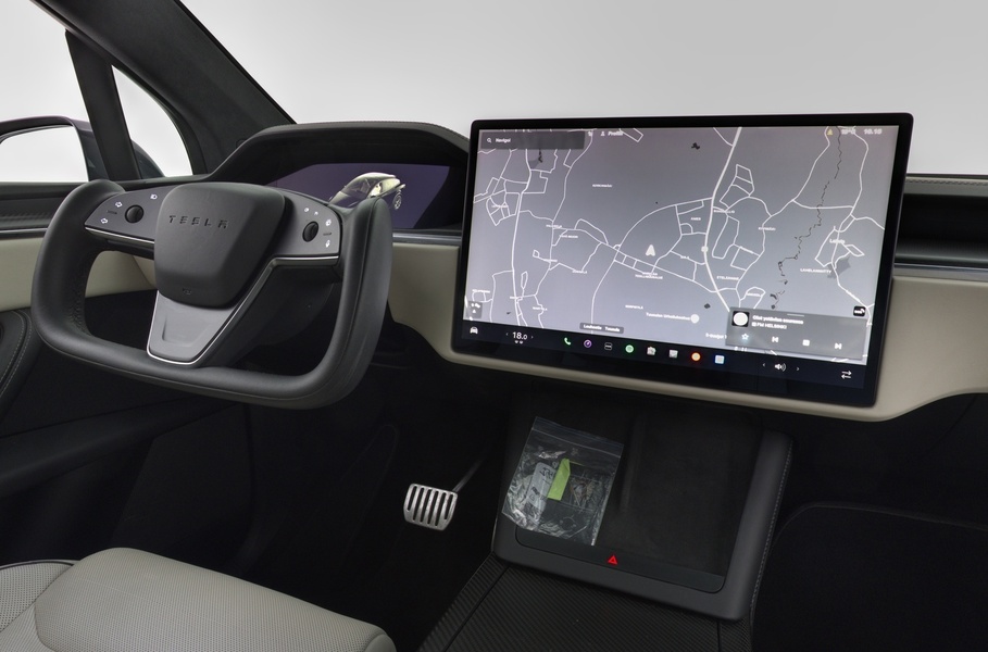 Tesla Model X vaihtoauto