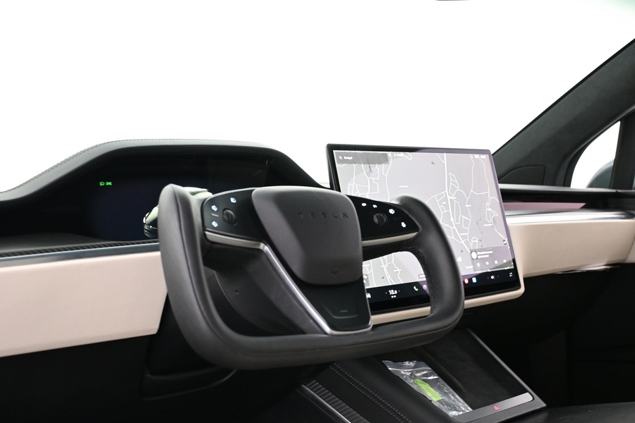 Tesla Model X vaihtoauto