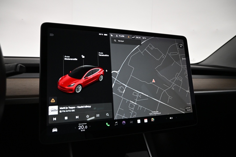 Tesla Model 3 vaihtoauto