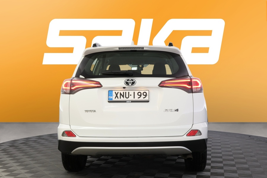 Toyota RAV4 vaihtoauto