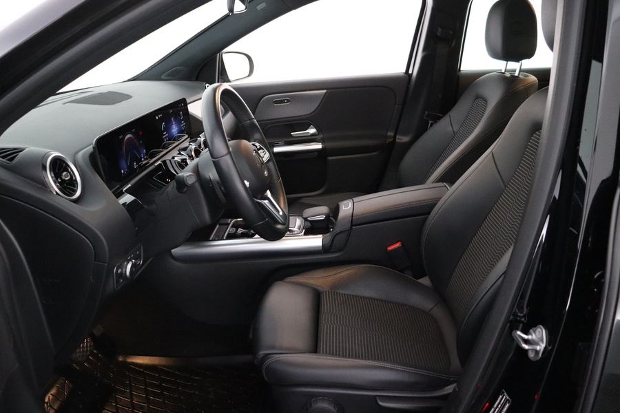 Mercedes-Benz GLA vaihtoauto