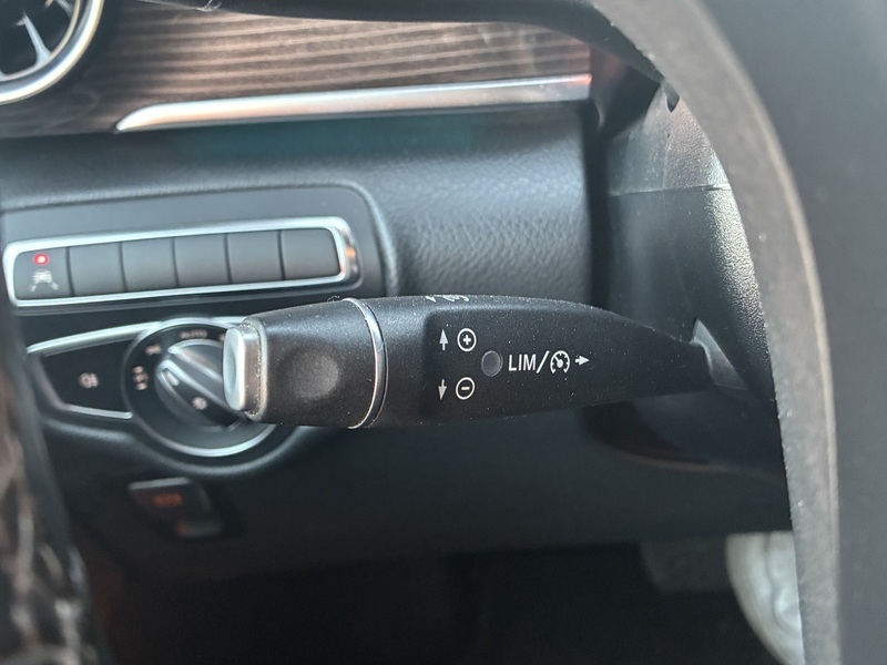 Mercedes-Benz EQV vaihtoauto