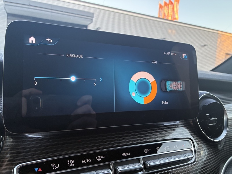 Mercedes-Benz EQV vaihtoauto