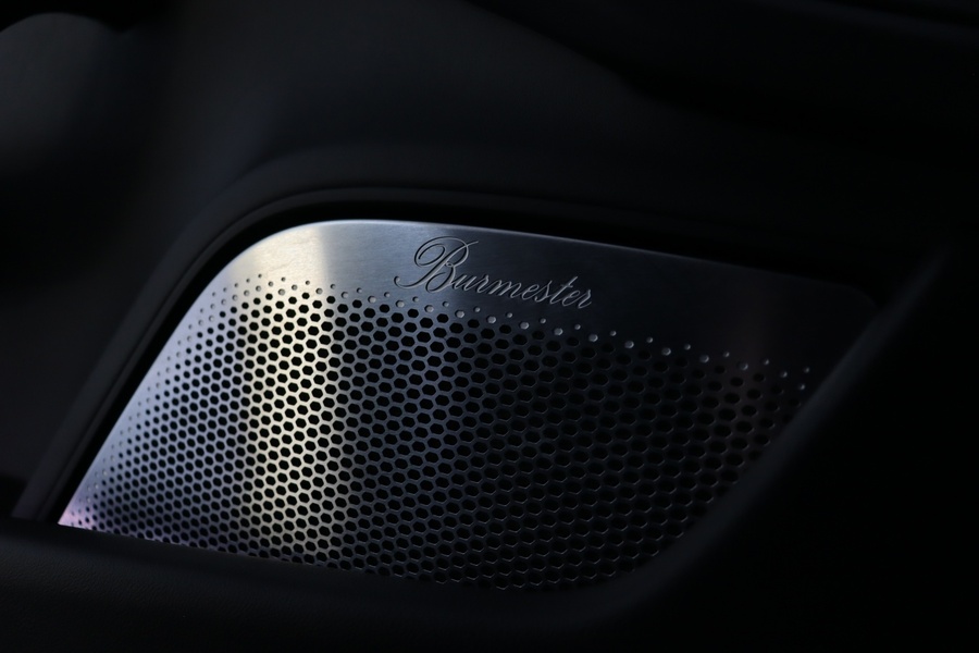 Porsche Taycan vaihtoauto