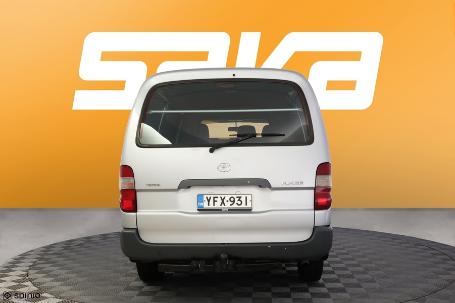 Toyota Hiace vaihtoauto