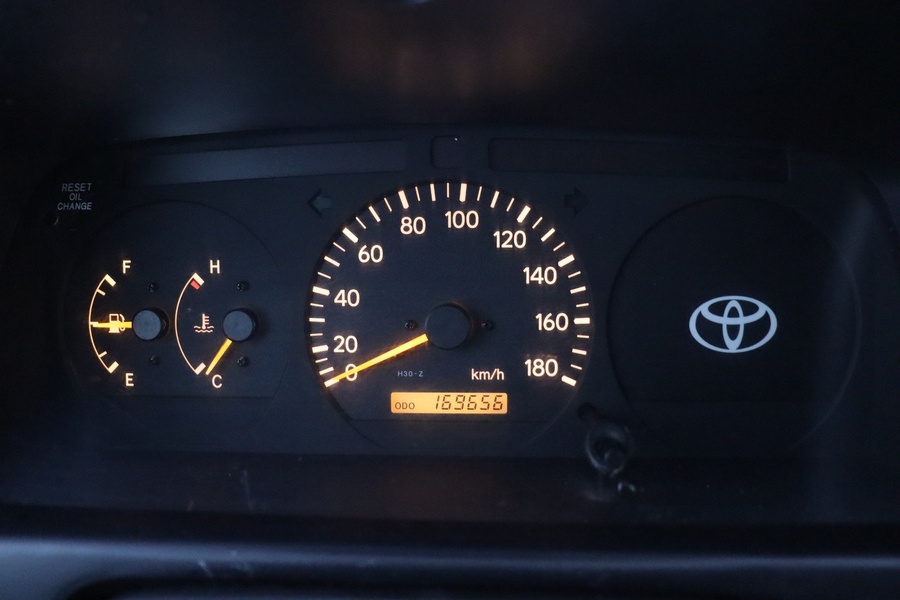 Toyota Hiace vaihtoauto