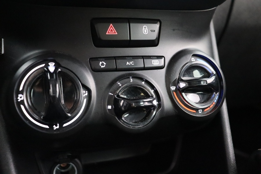 Peugeot 208 vaihtoauto