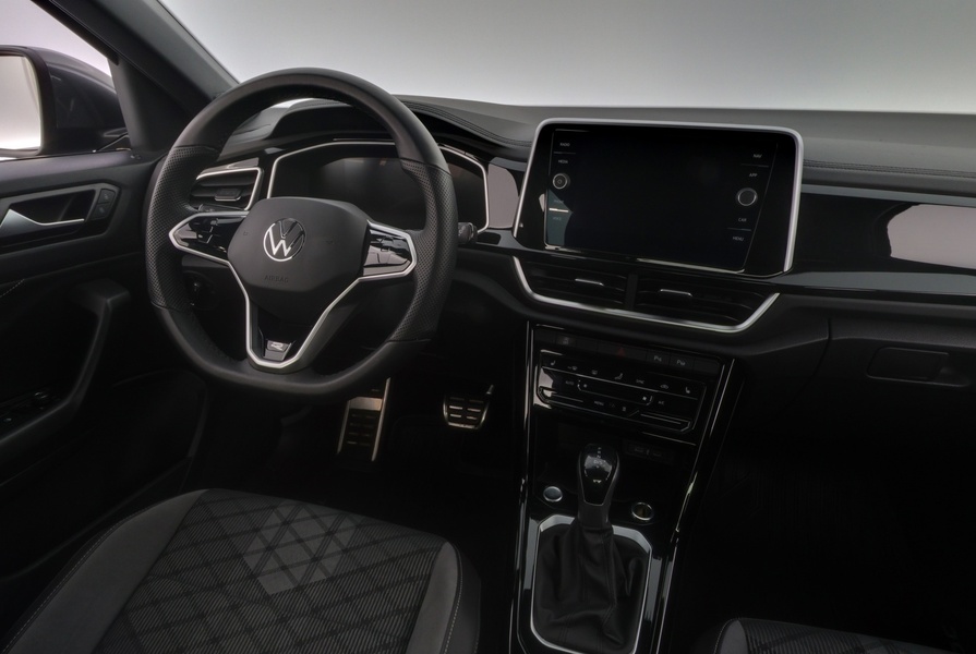 Volkswagen T-Roc vaihtoauto